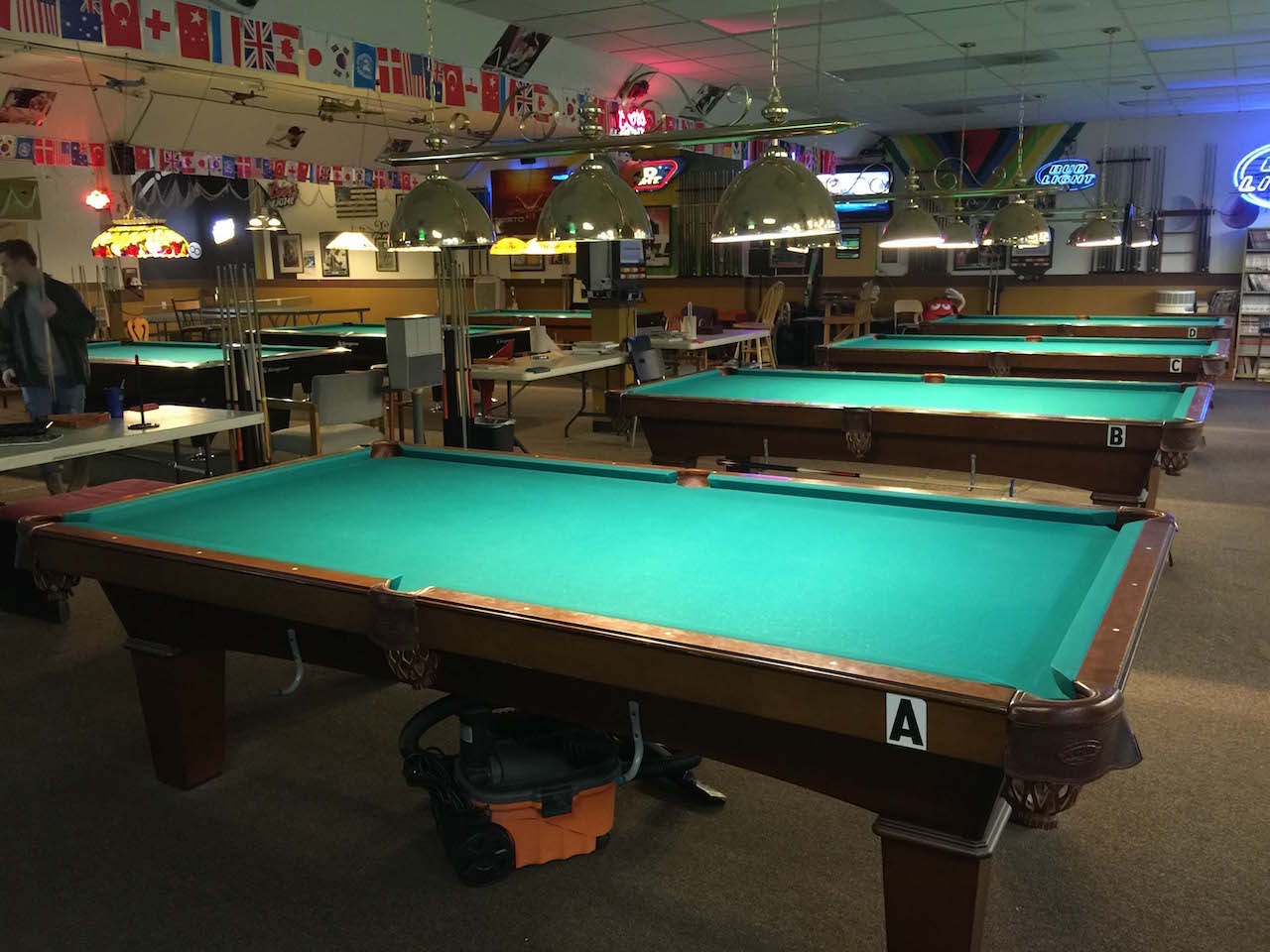 Pool Tables Middle